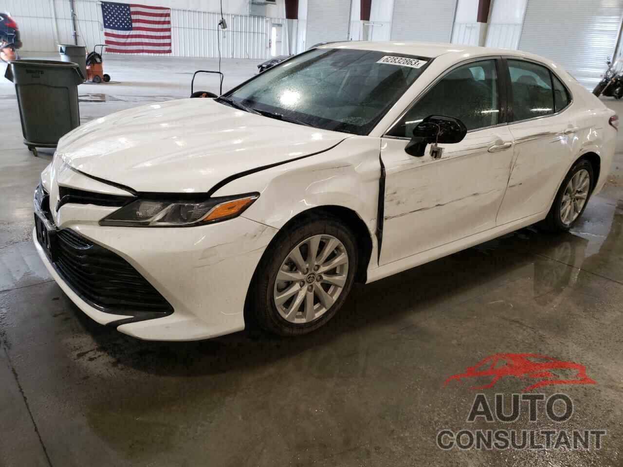 TOYOTA CAMRY 2020 - 4T1L11AK0LU500619