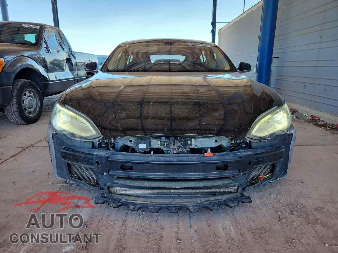 TESLA MODEL S 2013 - 5YJSA1DP0DFP15418