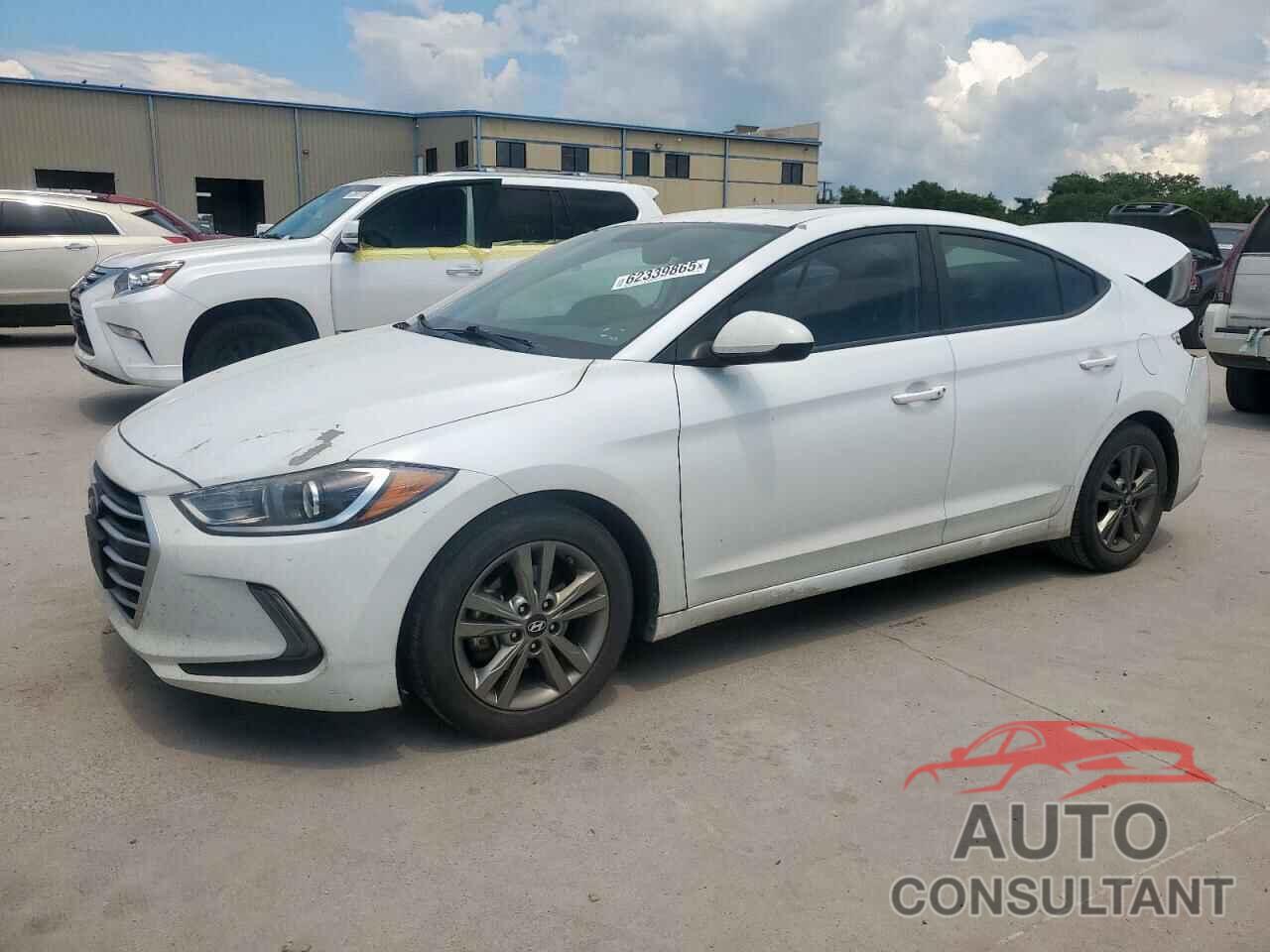 HYUNDAI ELANTRA 2018 - 5NPD84LF0JH294960