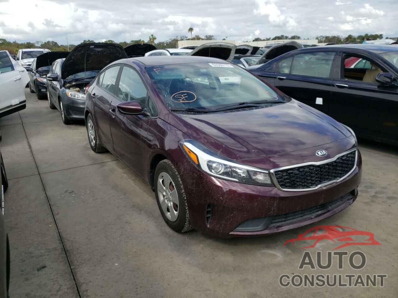 KIA FORTE 2018 - 3KPFK4A74JE261521