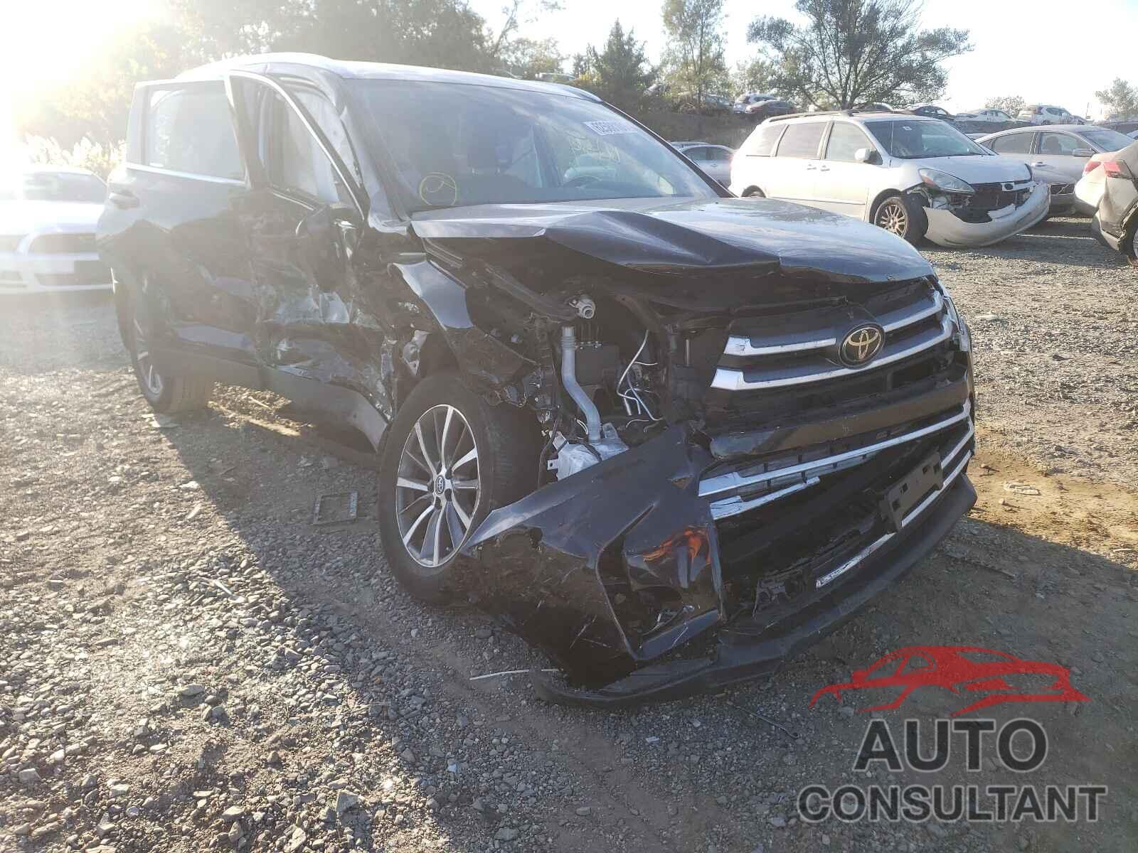 TOYOTA HIGHLANDER 2019 - 5TDJZRFH1KS992967