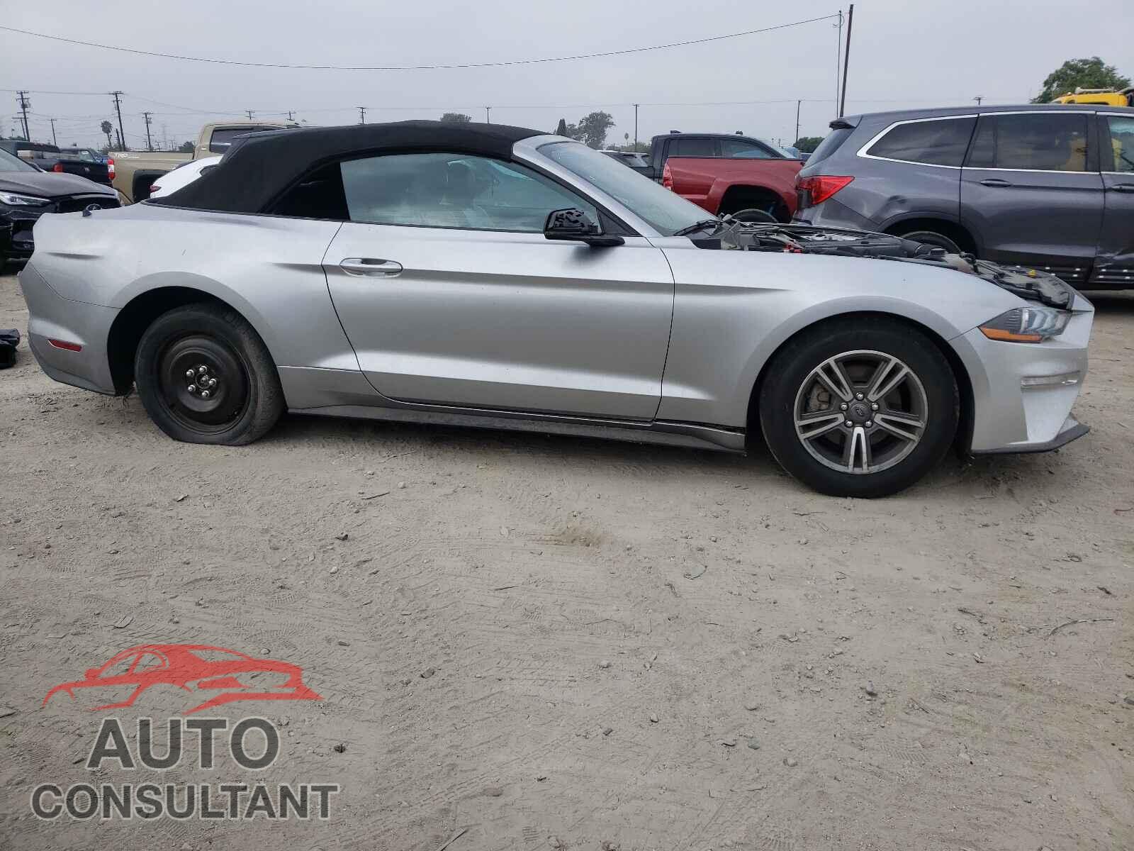 FORD MUSTANG 2020 - 1FATP8UH0L5119087