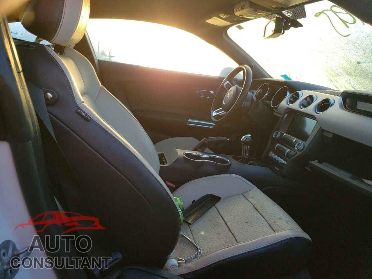 FORD MUSTANG 2017 - 1FA6P8TH1H5208771
