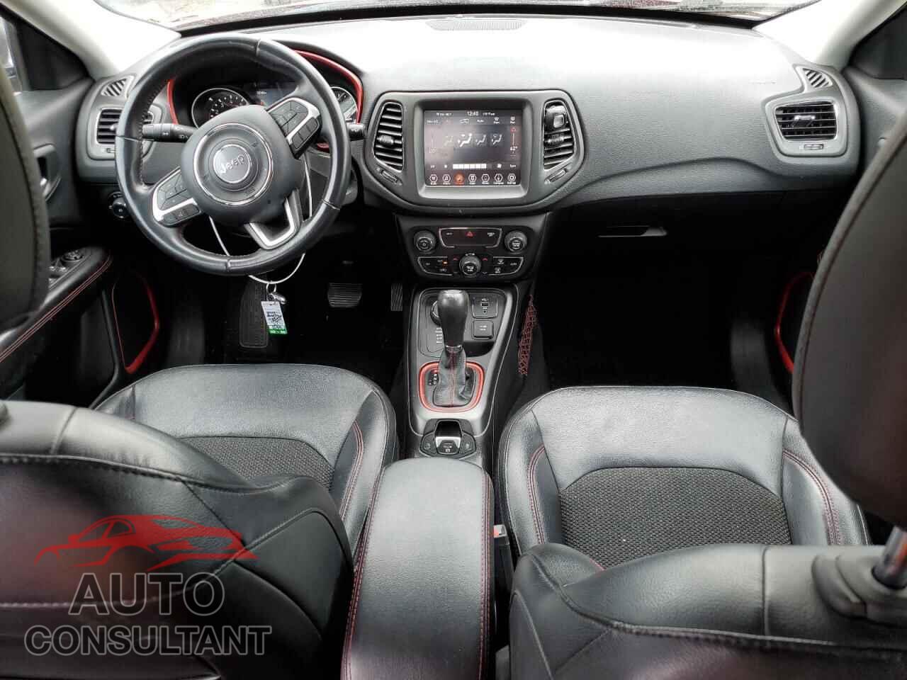 JEEP COMPASS 2019 - 3C4NJDDB8KT795360