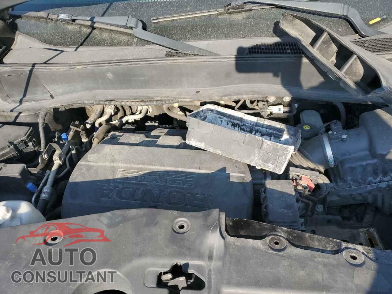 HONDA PILOT 2015 - 5FNYF3H92FB030455