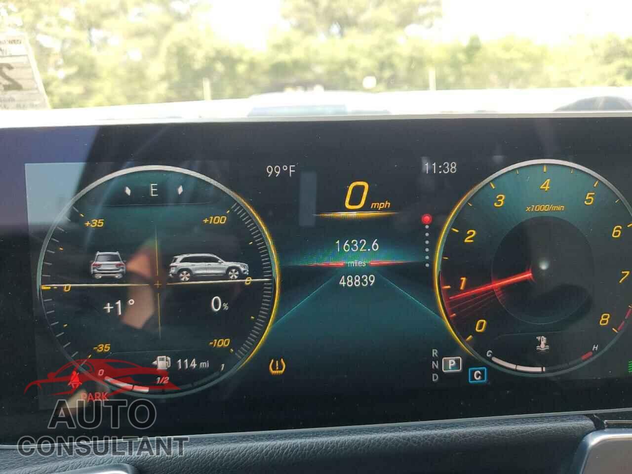 MERCEDES-BENZ GLB-CLASS 2020 - W1N4M4HBXLW024657