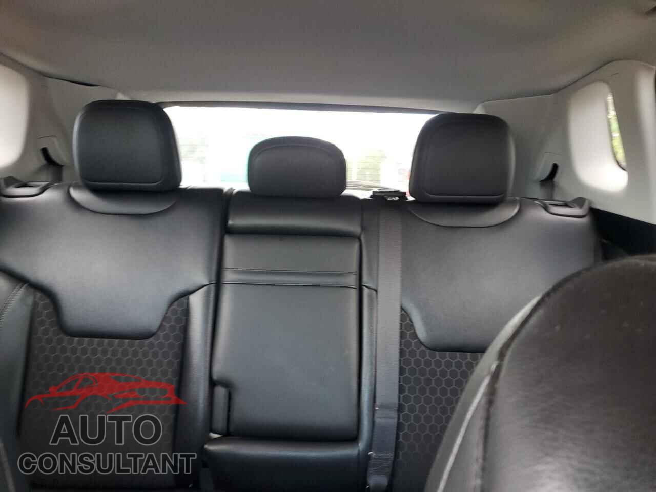 JEEP COMPASS 2020 - 3C4NJDBB8LT124467