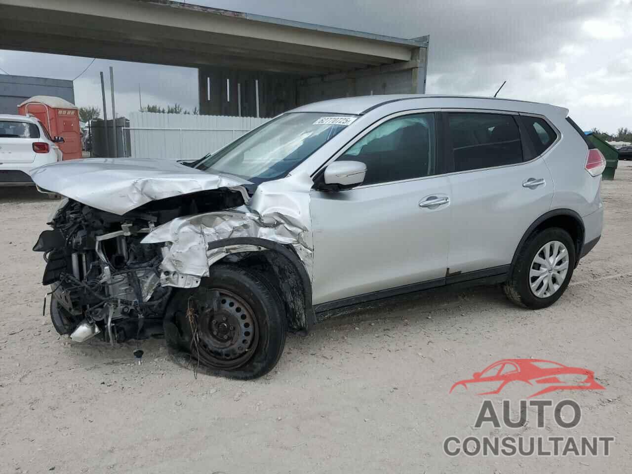 NISSAN ROGUE 2015 - KNMAT2MV9FP589207