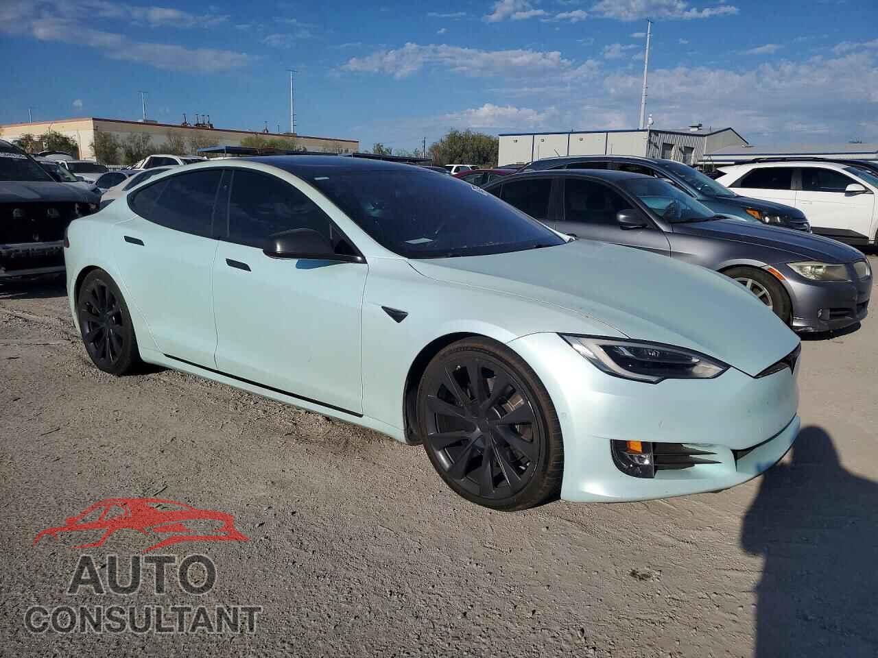 TESLA MODEL S 2019 - 5YJSA1E43KF334390