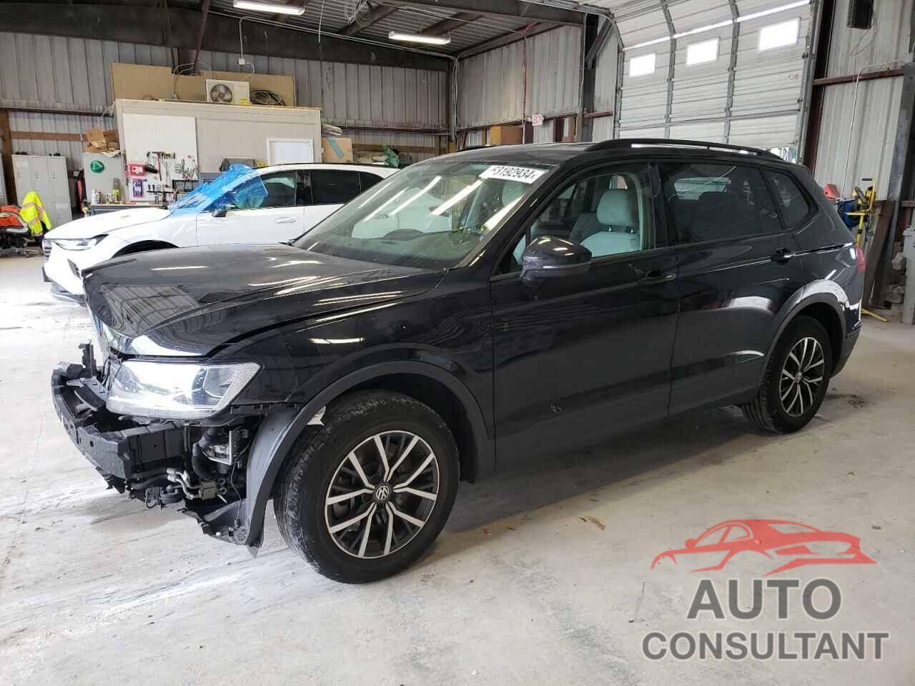 VOLKSWAGEN TIGUAN 2021 - 3VV1B7AX2MM116114