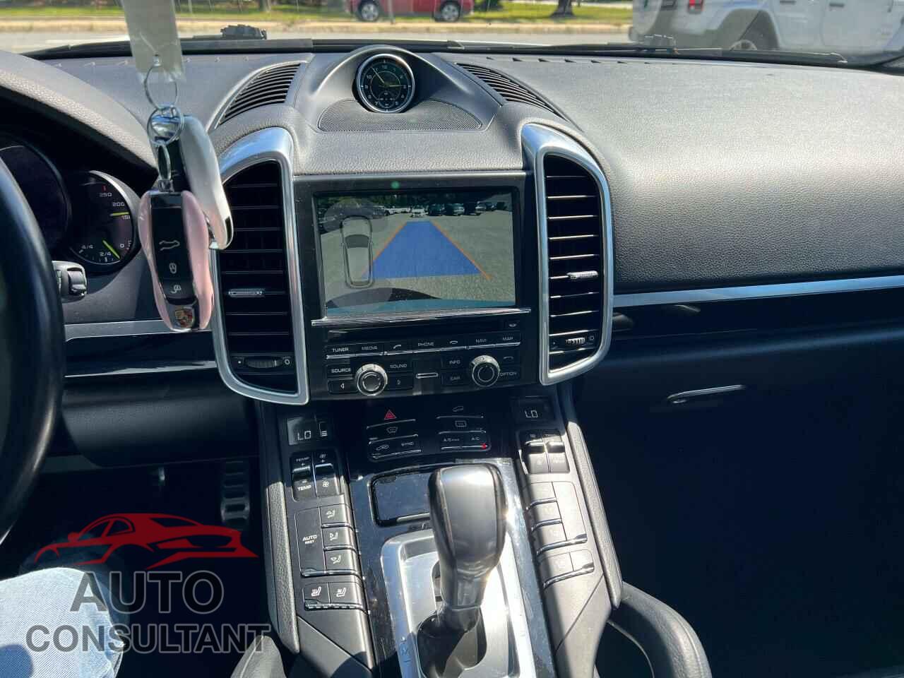 PORSCHE CAYENNE 2016 - WP1AE2A21GLA62046