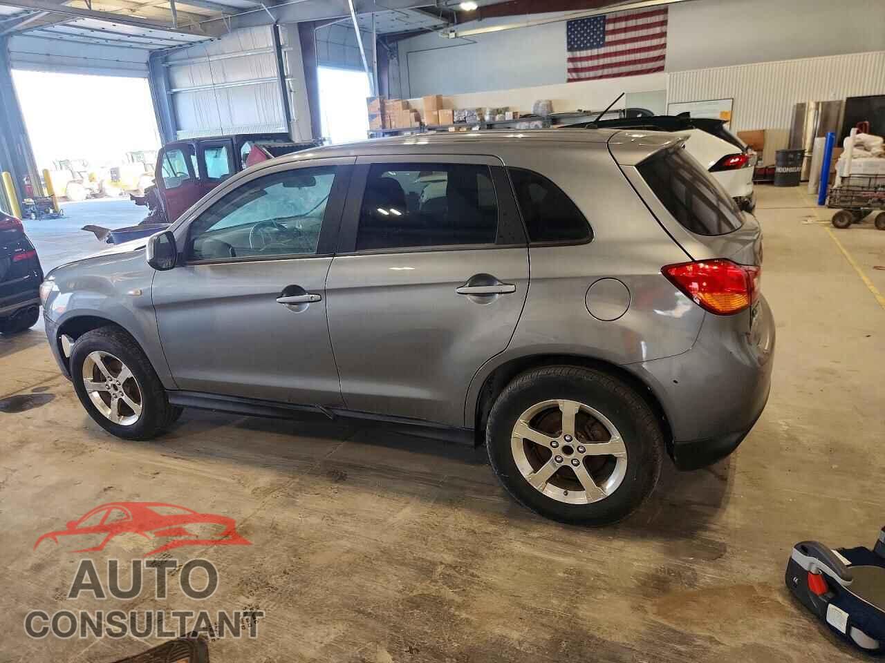 MITSUBISHI OUTLANDER 2014 - 4A4AP3AU4EE023058