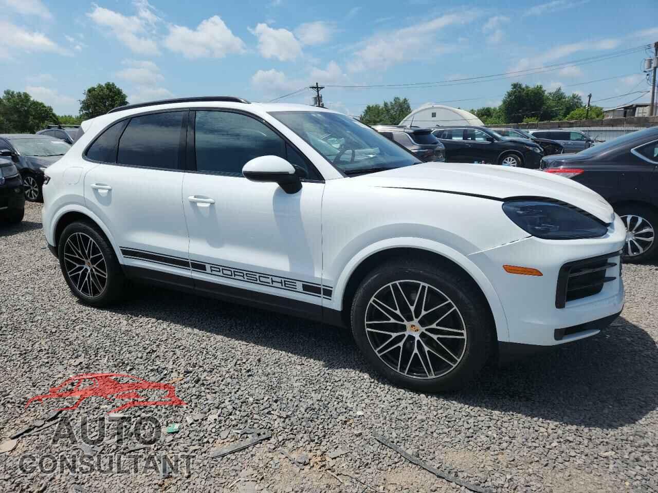 PORSCHE CAYENNE 2024 - WP1AA2AY8RDA04447