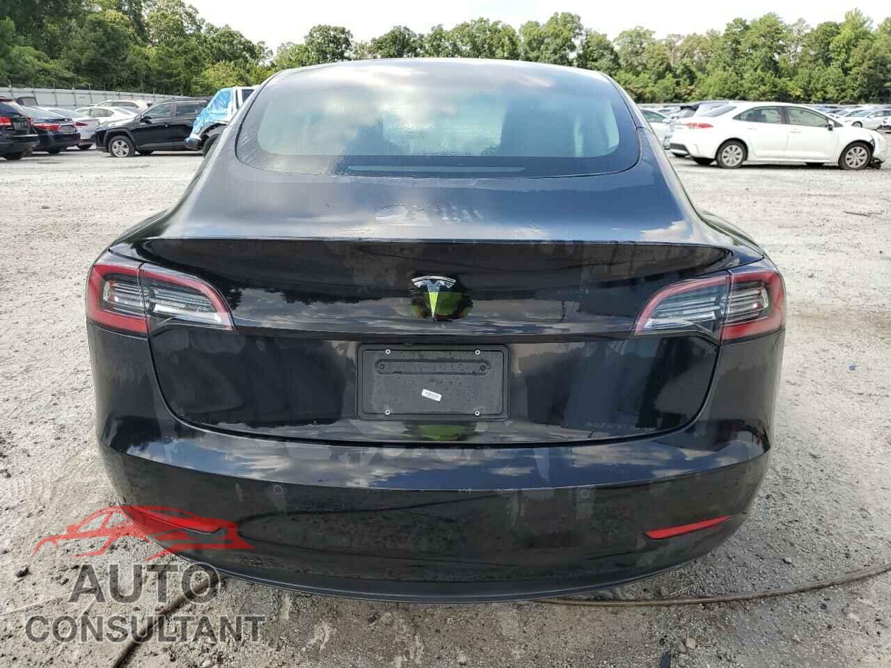 TESLA MODEL 3 2022 - 5YJ3E1EAXNF369639