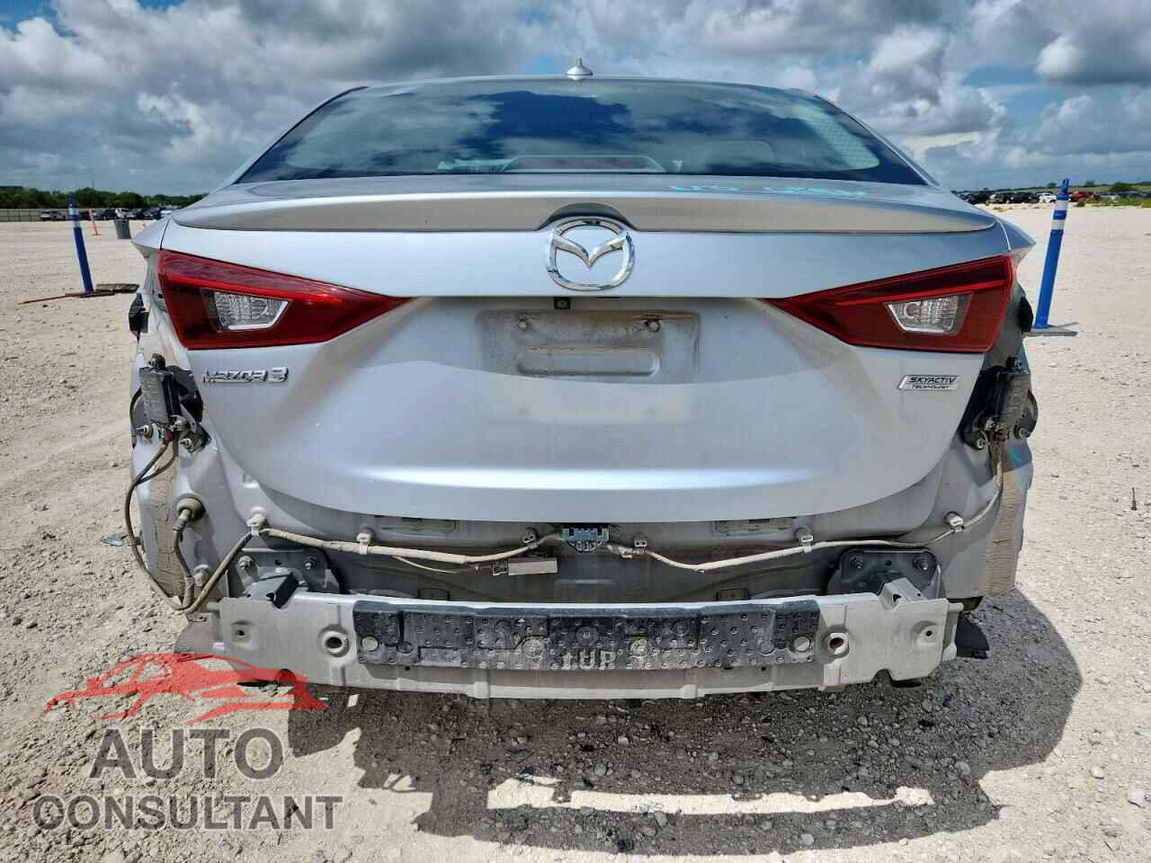 MAZDA 3 2017 - 3MZBN1V73HM104025