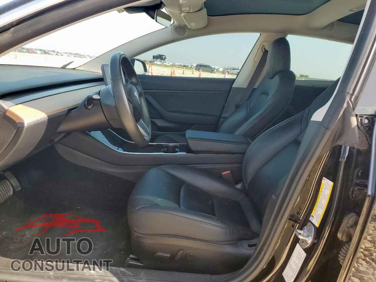 TESLA MODEL 3 2019 - 5YJ3E1EA0KF344518