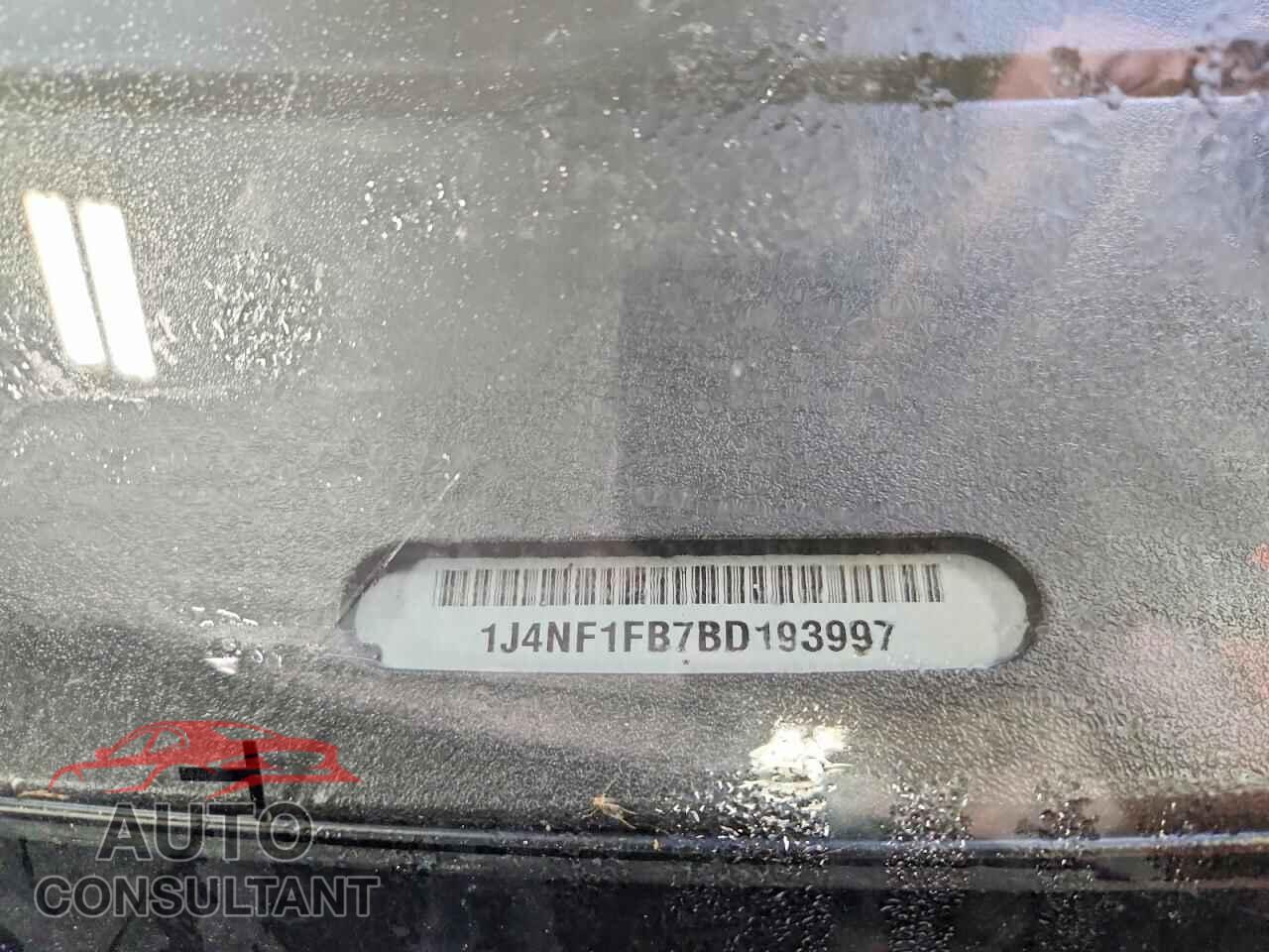 JEEP COMPASS 2011 - 1J4NF1FB7BD193997