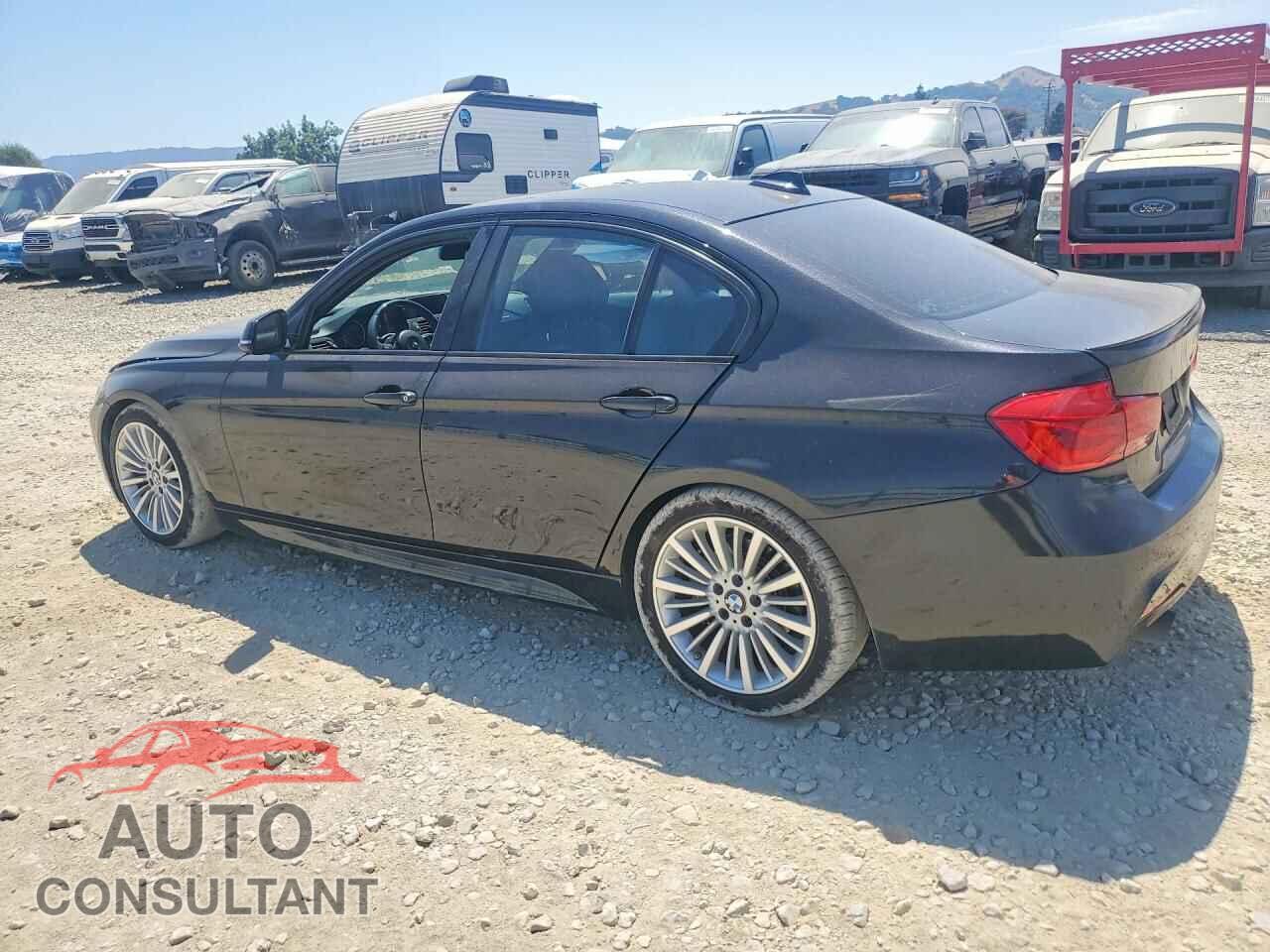 BMW 3 SERIES 2013 - WBA3A5C59DF351665