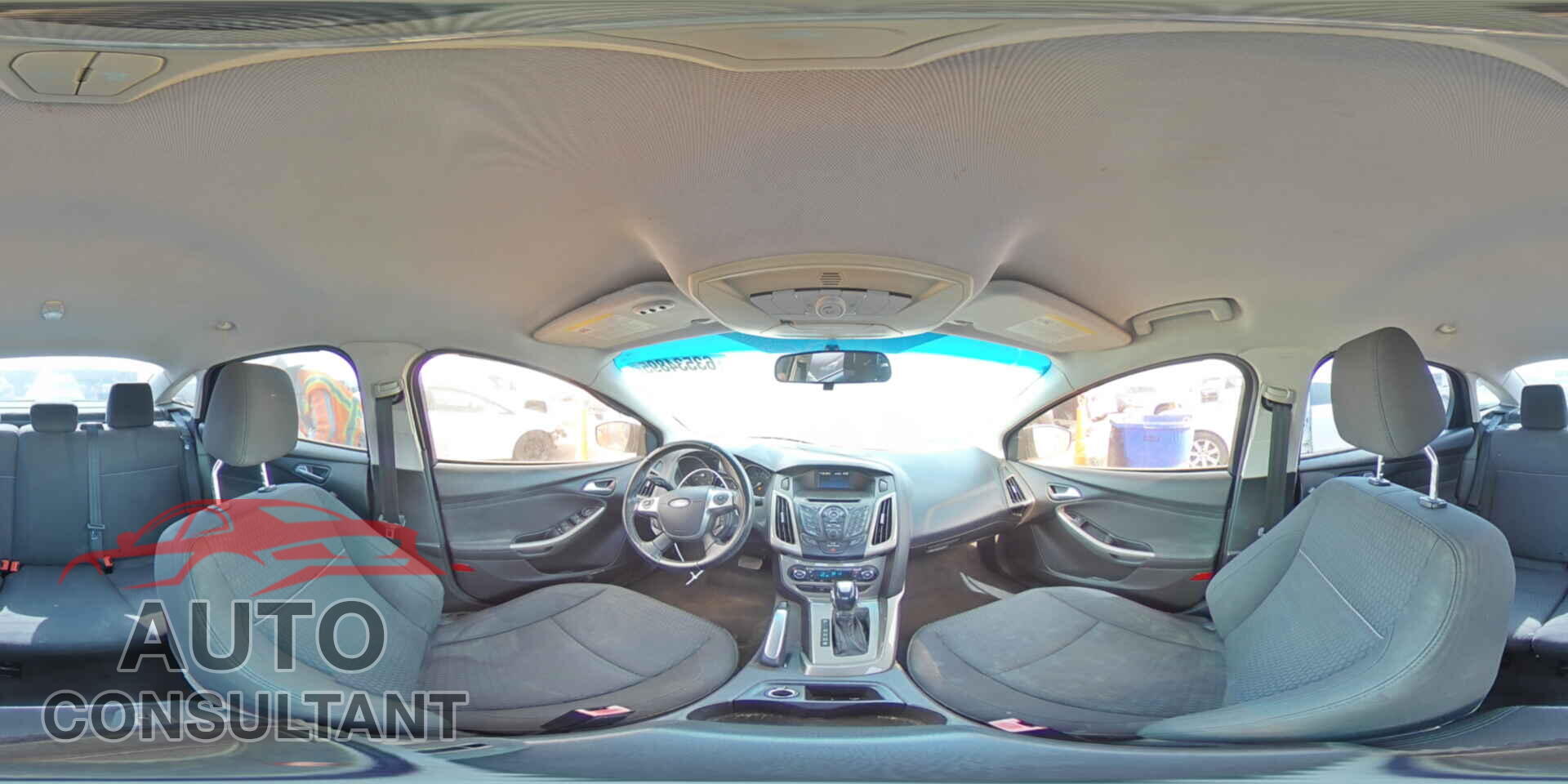 FORD FOCUS 2012 - 1FAHP3H22CL142378