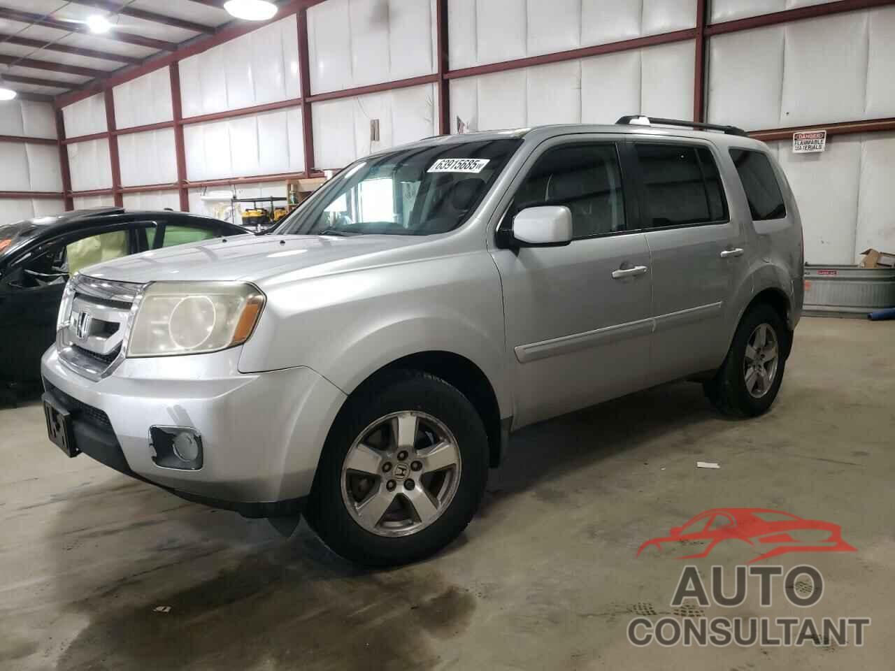 HONDA PILOT 2010 - 5FNYF4H62AB003275