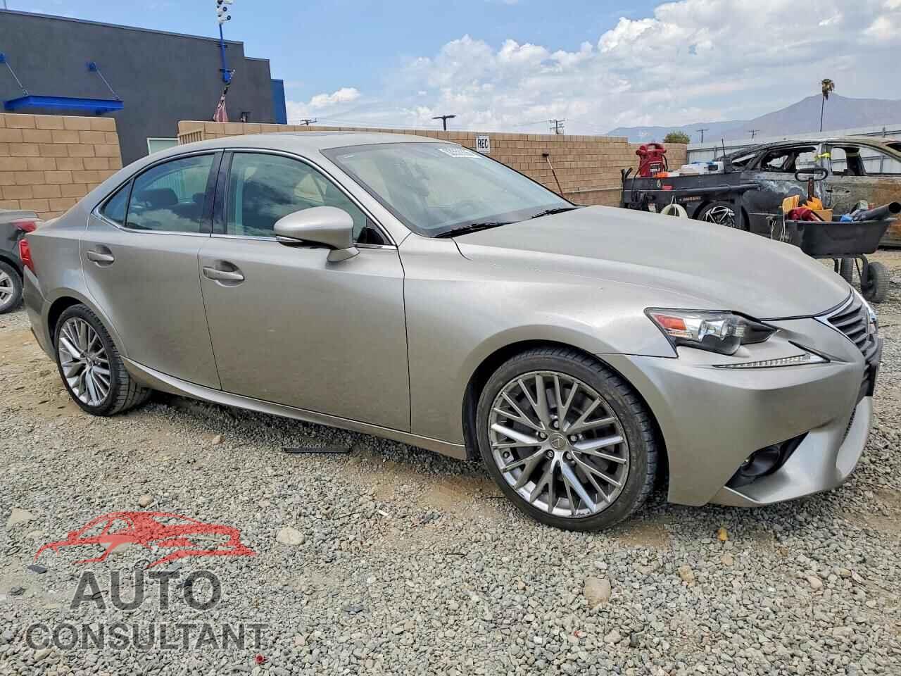 LEXUS IS 2016 - JTHBA1D2XG5028620