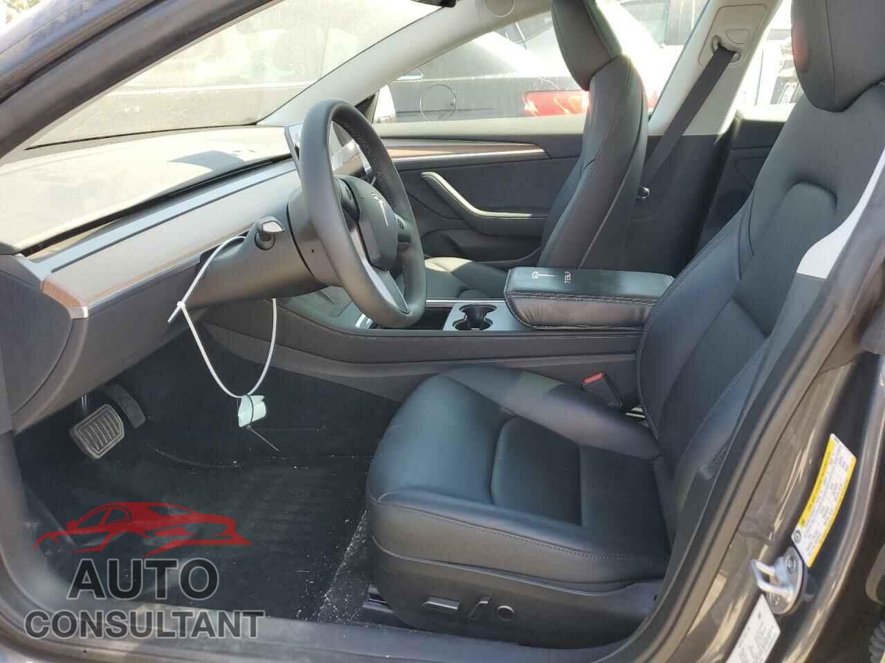 TESLA MODEL 3 2023 - 5YJ3E1EA5PF709170