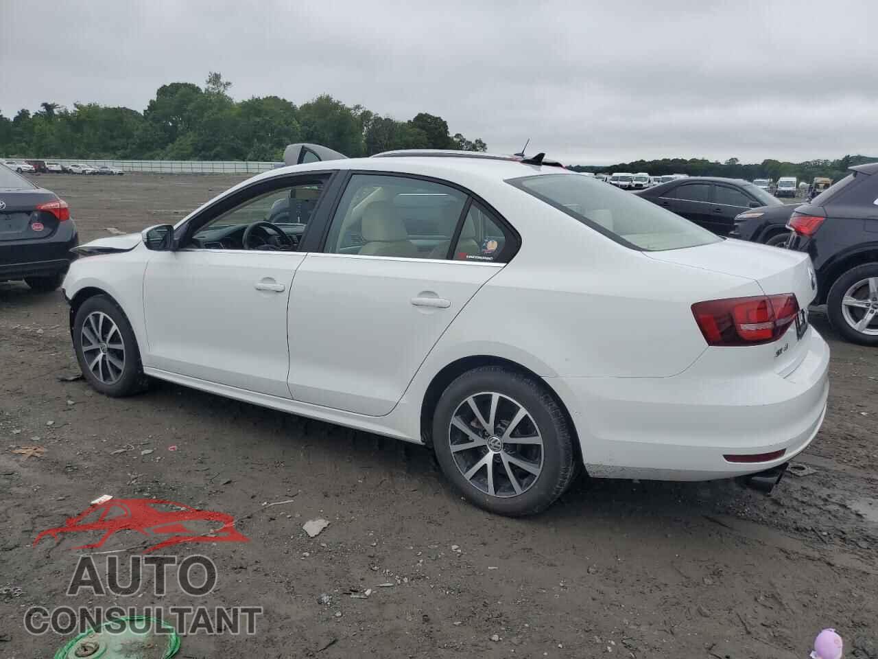 VOLKSWAGEN JETTA 2017 - 3VWDB7AJ7HM389348