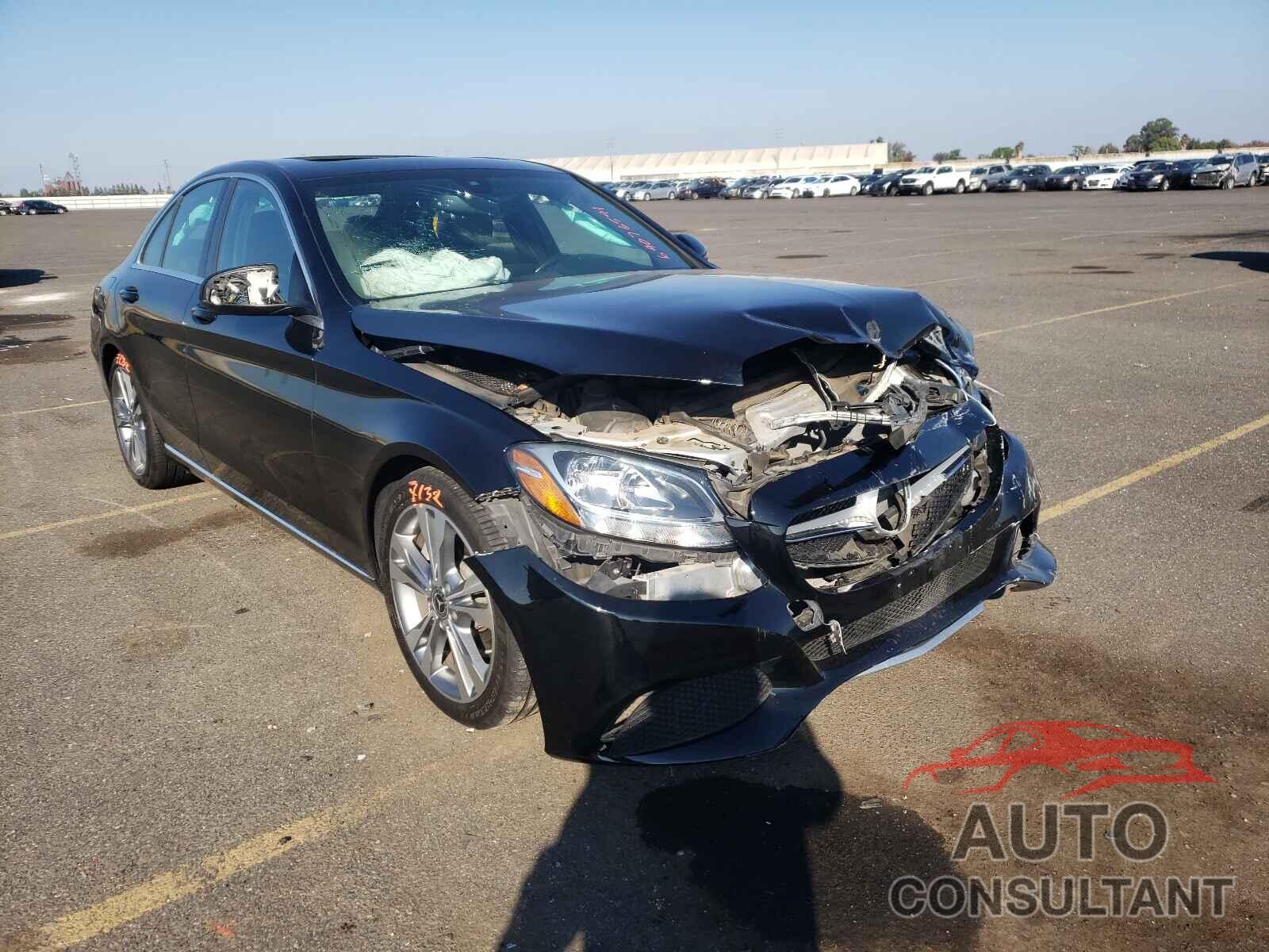 MERCEDES-BENZ C-CLASS 2018 - 55SWF4JB3JU247420