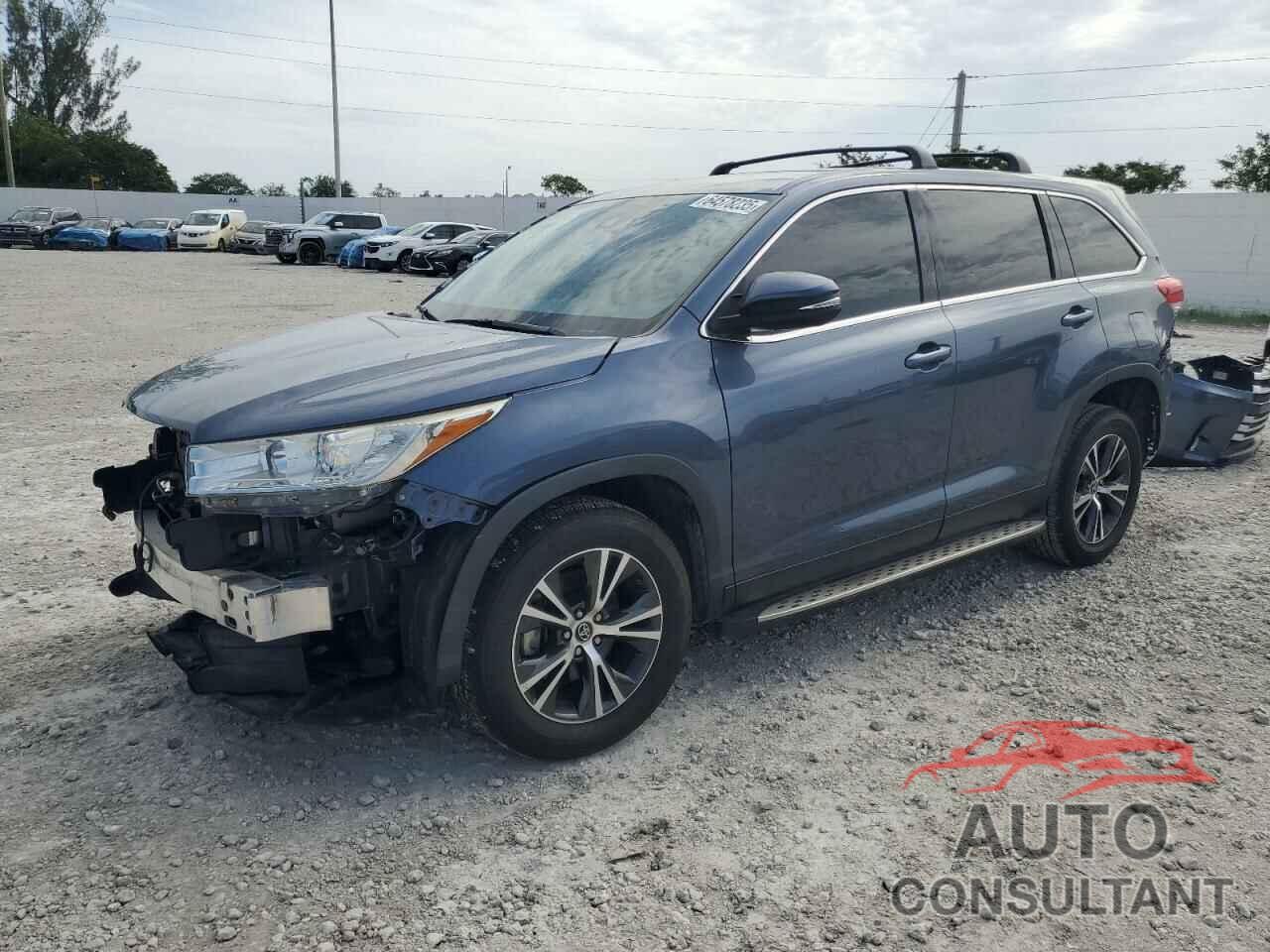 TOYOTA HIGHLANDER 2019 - 5TDZARFH8KS046584