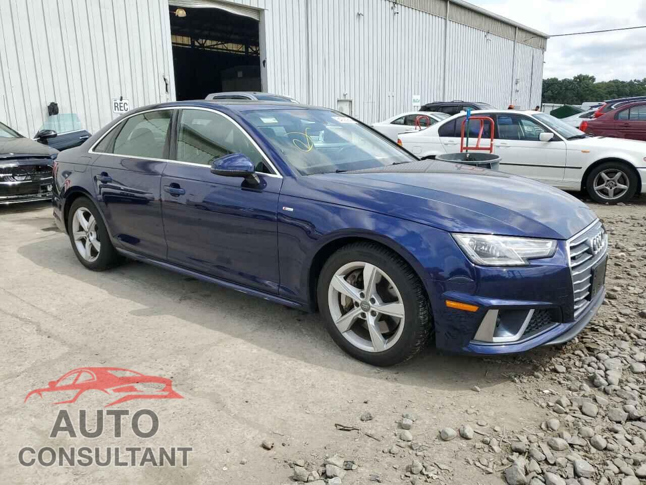 AUDI A4 2019 - WAUDNAF45KA022525