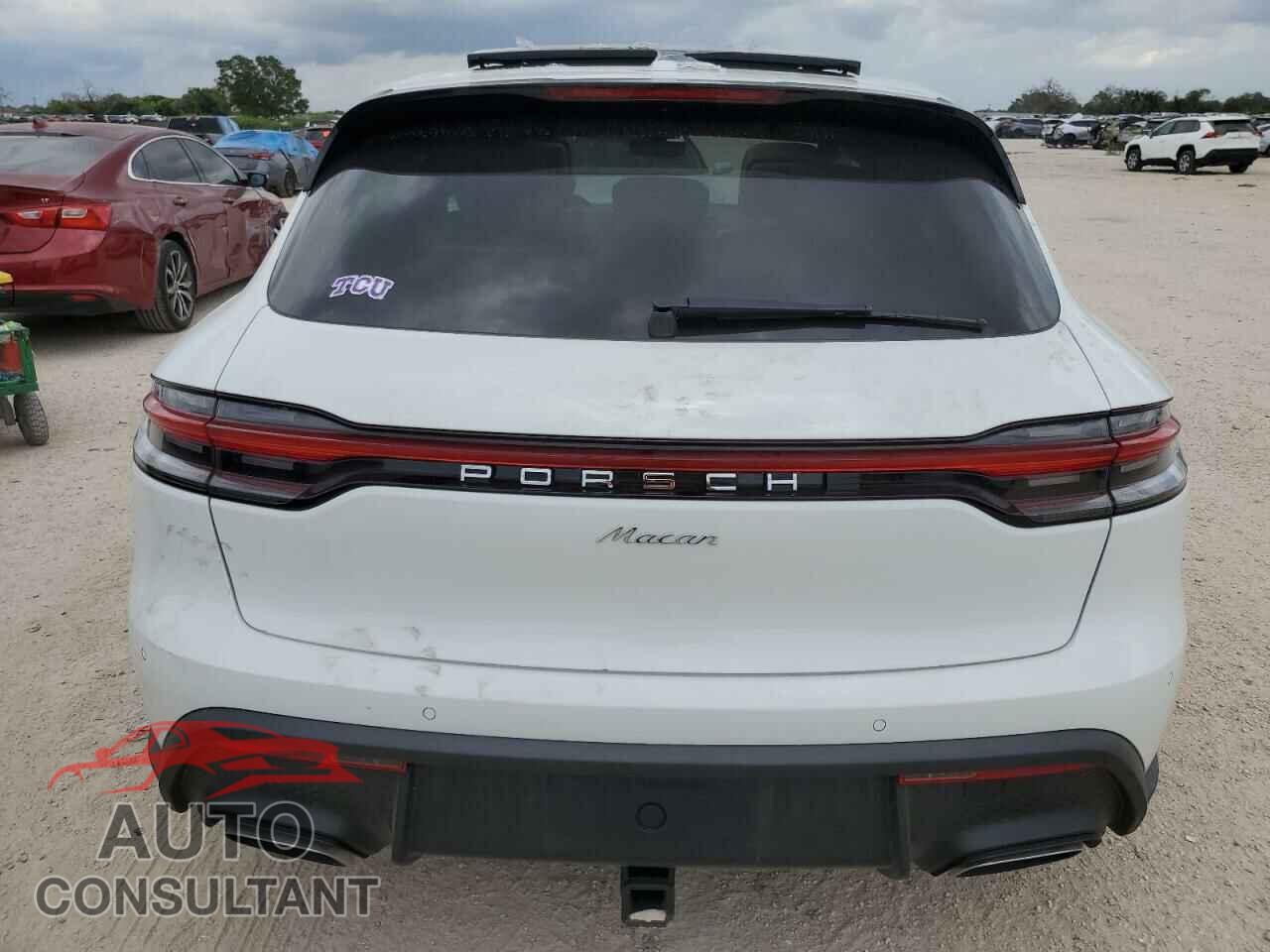 PORSCHE MACAN BASE 2024 - WP1AA2A59RLB16900