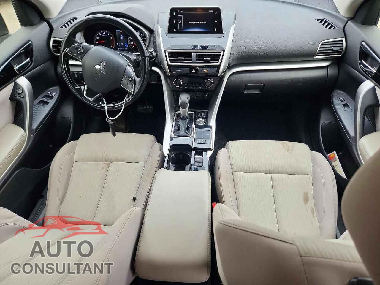 MITSUBISHI ECLIPSE 2018 - JA4AT5AA9JZ039192