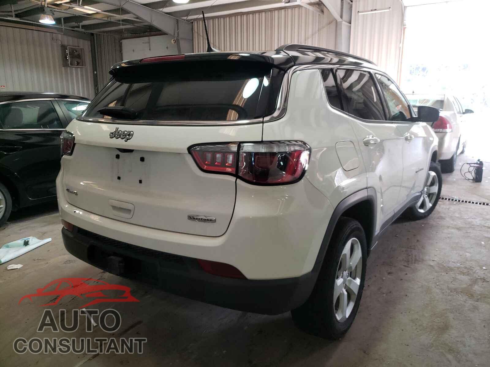 JEEP COMPASS 2018 - 3C4NJDBB8JT423468
