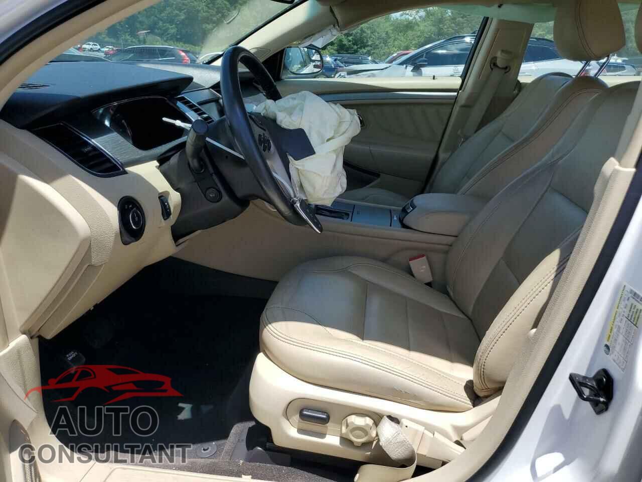 FORD TAURUS 2013 - 1FAHP2E84DG183270