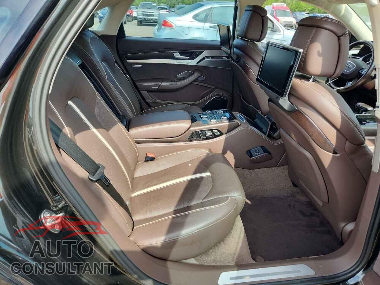 AUDI A8 2013 - WAUR2AFD2DN028826