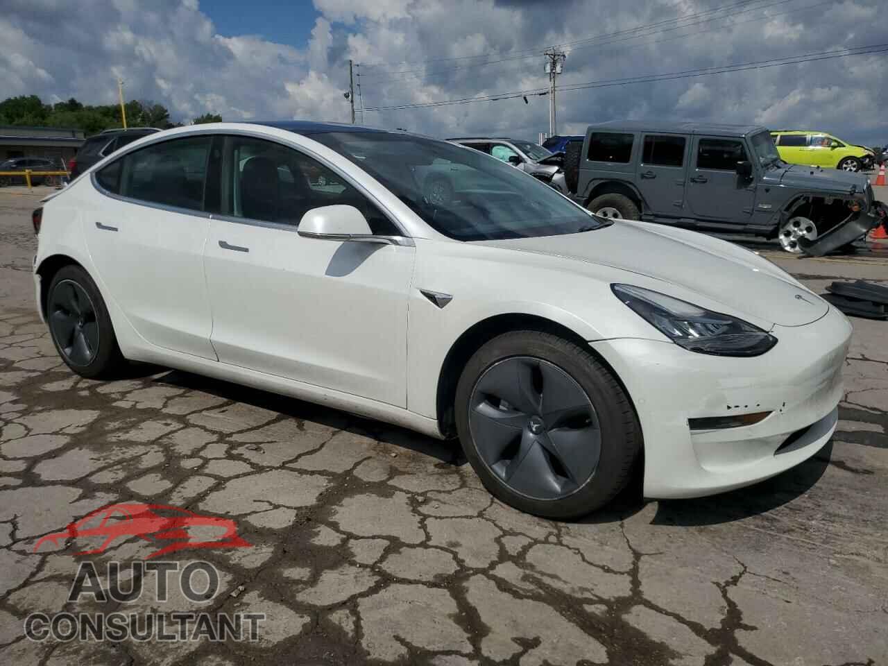 TESLA MODEL 3 2020 - 5YJ3E1EA5LF785109