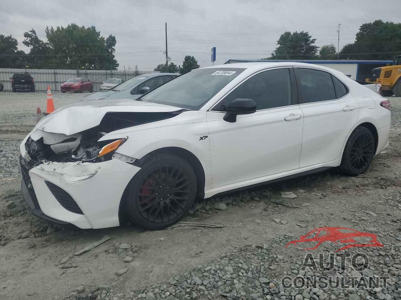 TOYOTA CAMRY 2019 - 4T1B11HK2KU804616