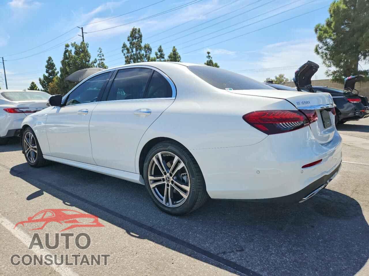 MERCEDES-BENZ E-CLASS 2021 - W1KZF8DB6MA918499