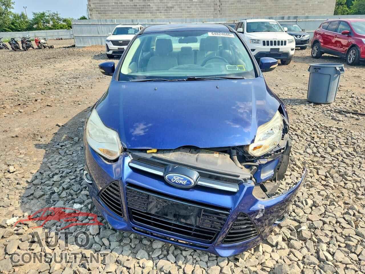 FORD FOCUS 2012 - 1FAHP3H28CL149707