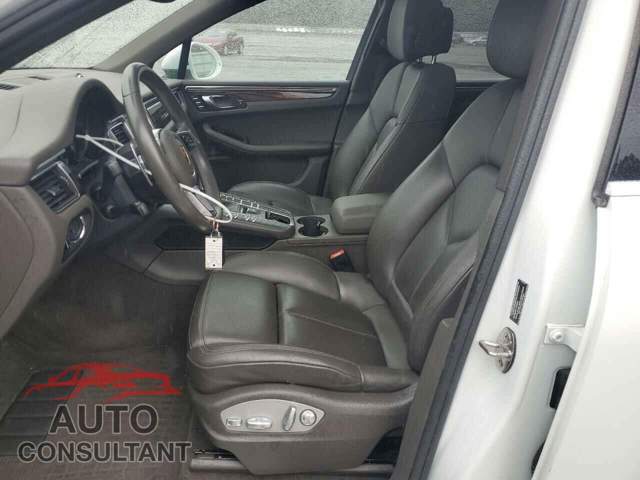 PORSCHE MACAN 2016 - WP1AB2A54GLB56067