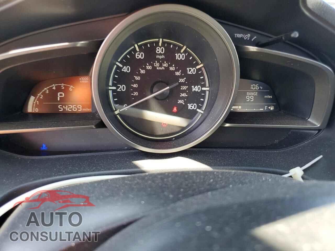 MAZDA 3 2017 - JM1BN1V71H1119641