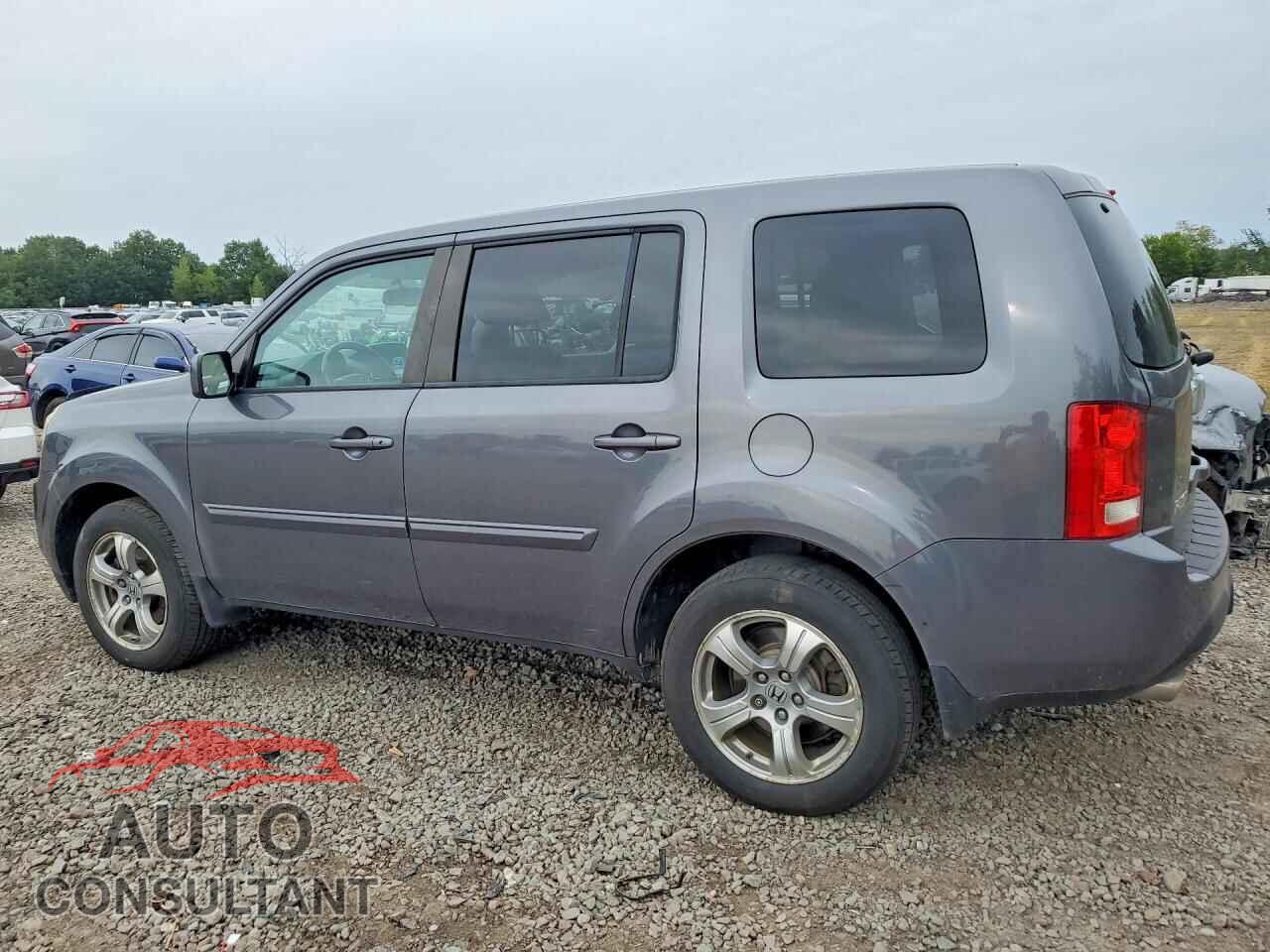 HONDA PILOT 2015 - 5FNYF4H55FB020263