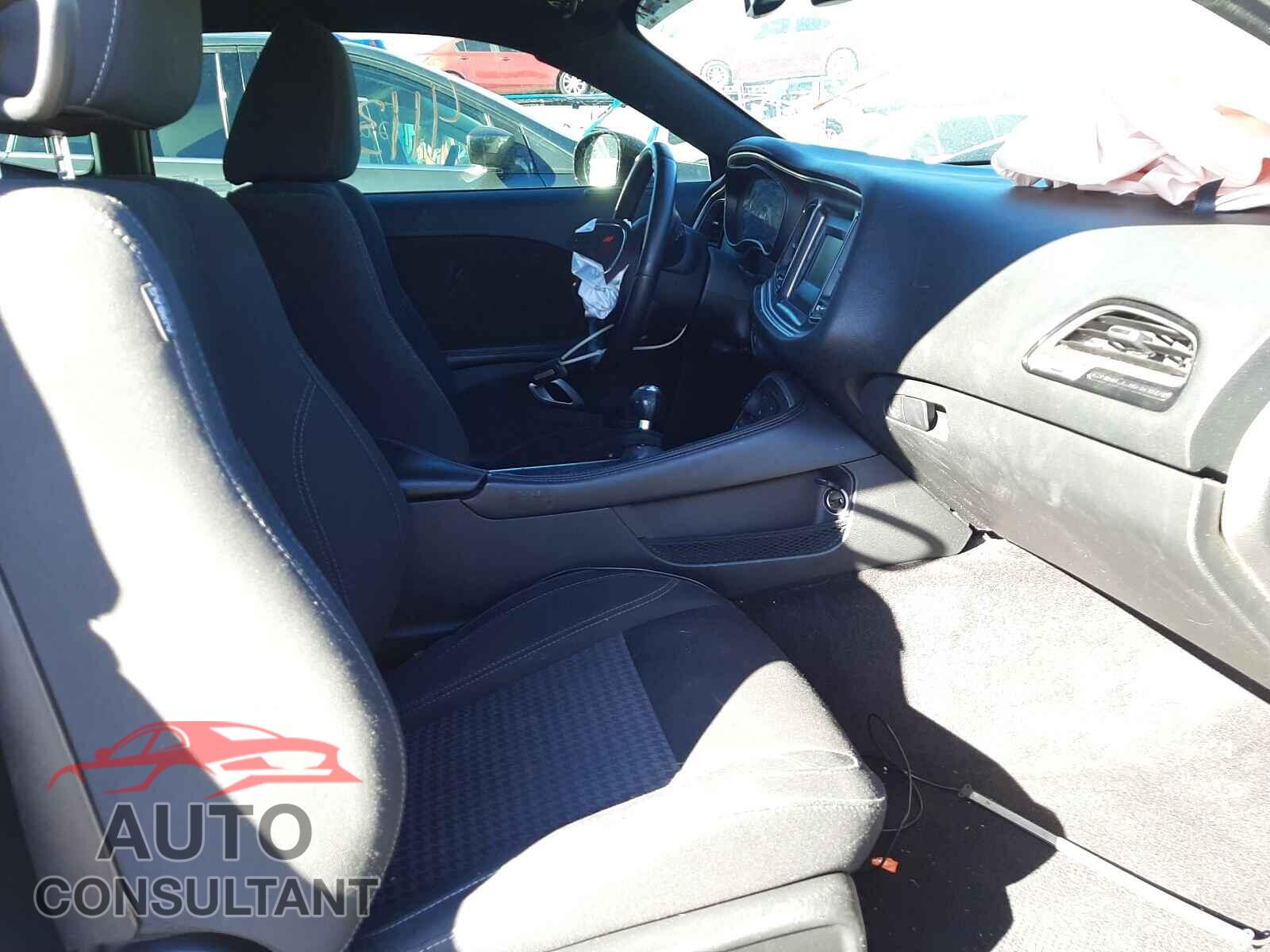 DODGE CHALLENGER 2016 - 2C3CDZBT4GH316380