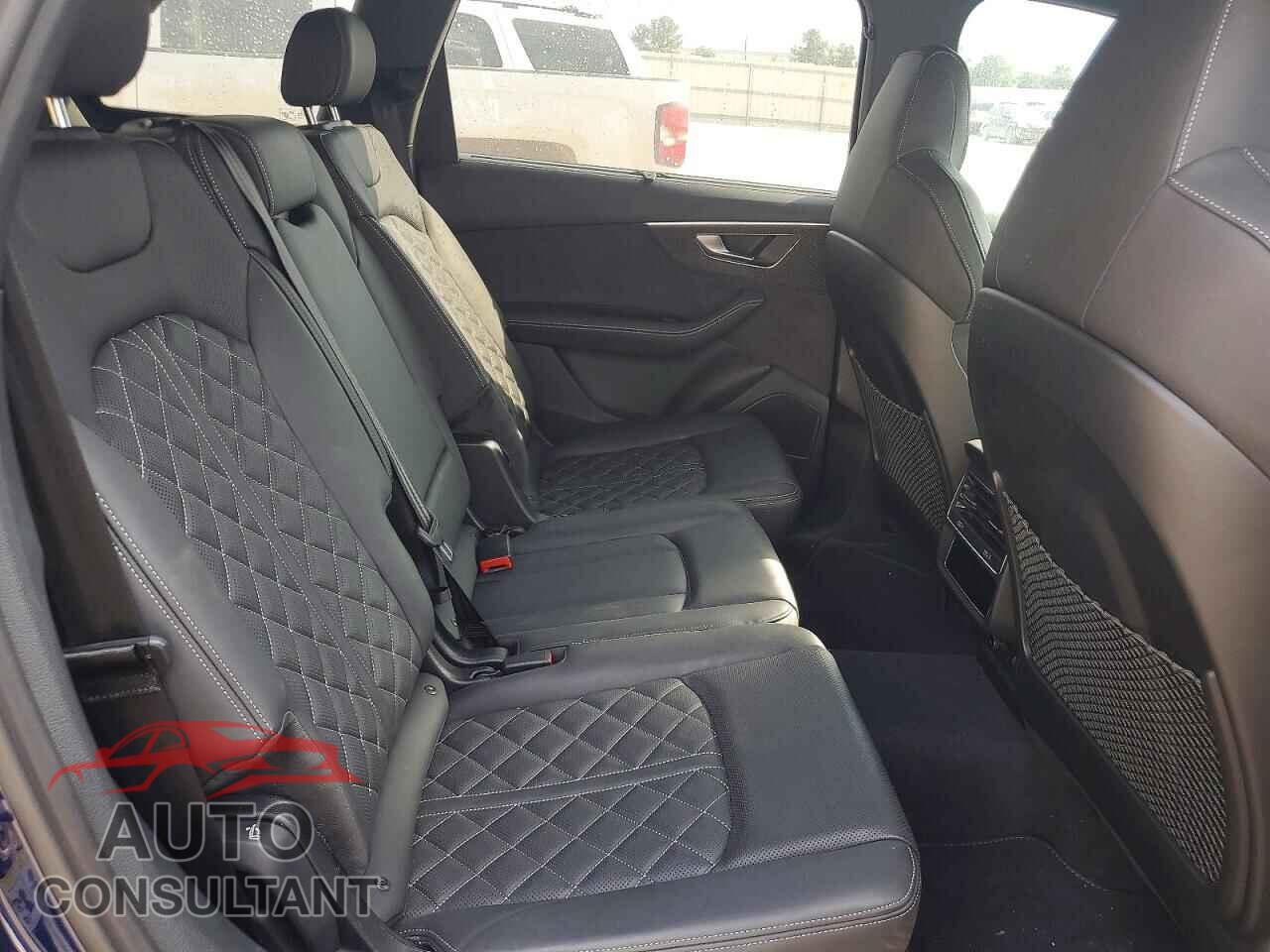 AUDI SQ7 2024 - WA1AWBF72RD002349