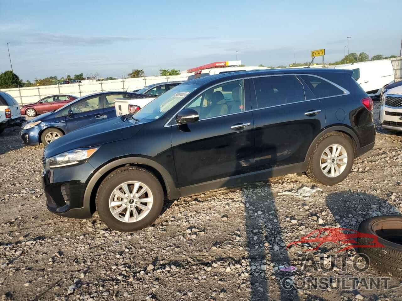 KIA SORENTO 2019 - 5XYPG4A38KG586275