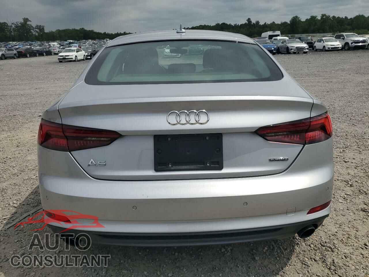 AUDI A5 2019 - WAUENCF59KA095387
