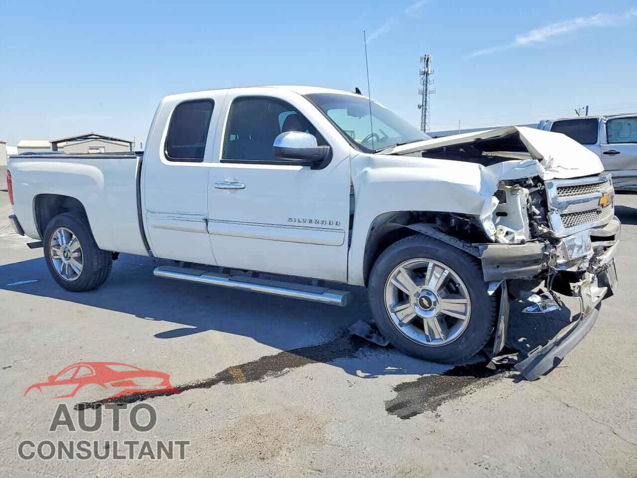 CHEVROLET SILVERADO 2013 - 1GCRCSE08DZ359973