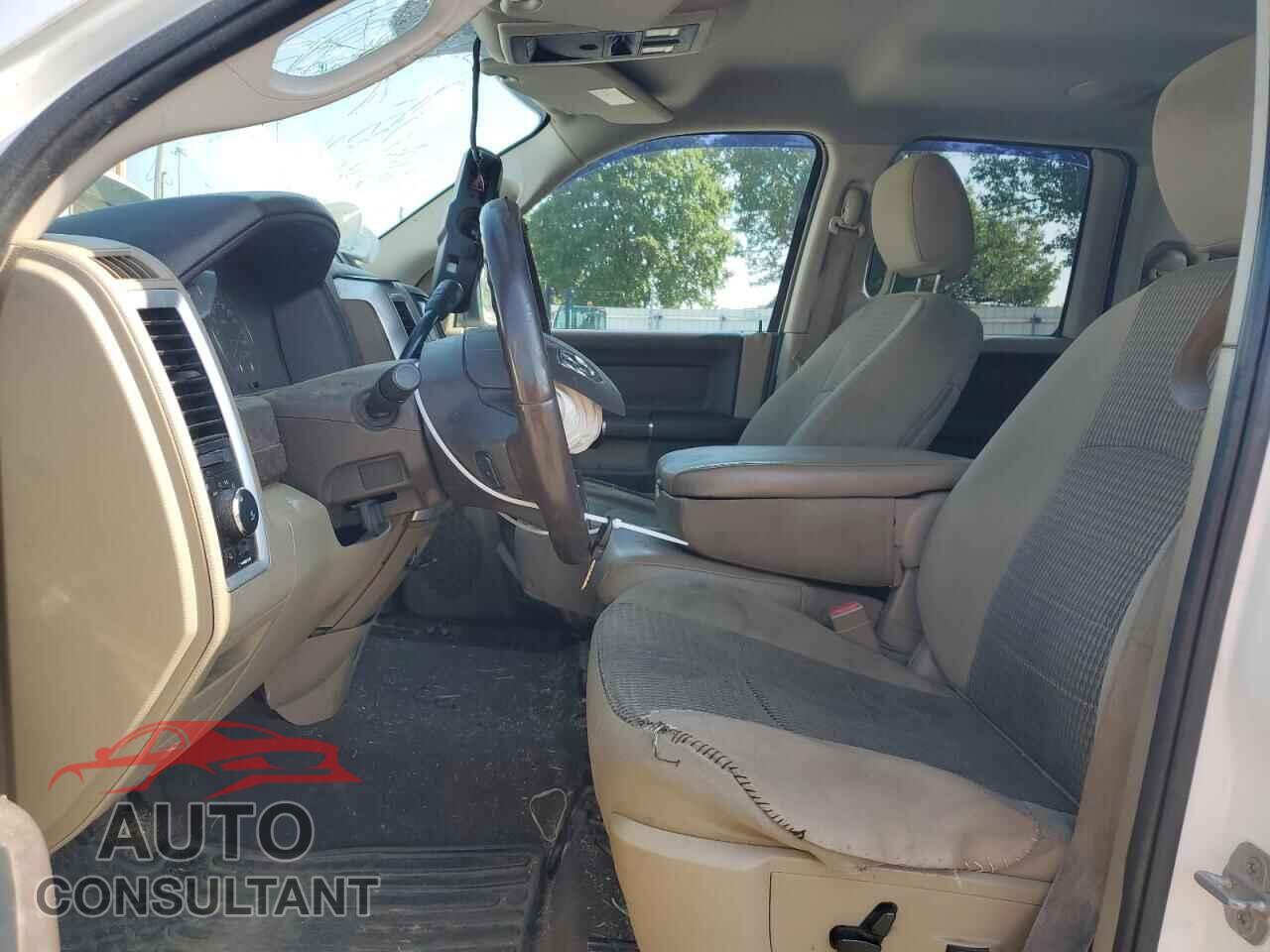 DODGE RAM 1500 2012 - 1C6RD7GP9CS229509