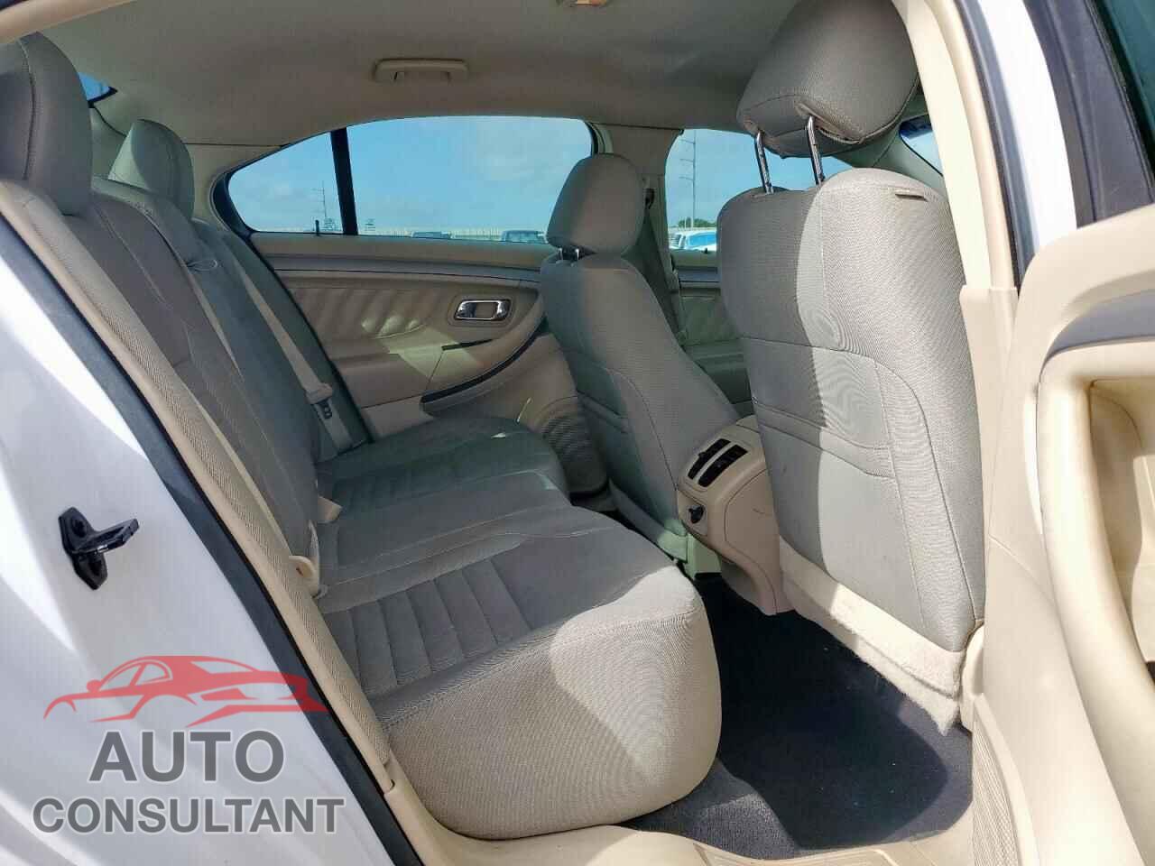 FORD TAURUS 2016 - 1FAHP2D88GG131792