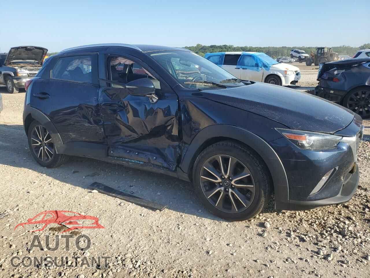 MAZDA CX-3 2017 - JM1DKFC70H0146028
